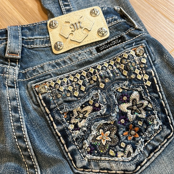 Miss Me signature skinny jeans - Picture 3 of 10